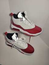 Air Jordan Maxin 200 White Gym Red sz 9 (Factory Defect As Is New) - Image 4