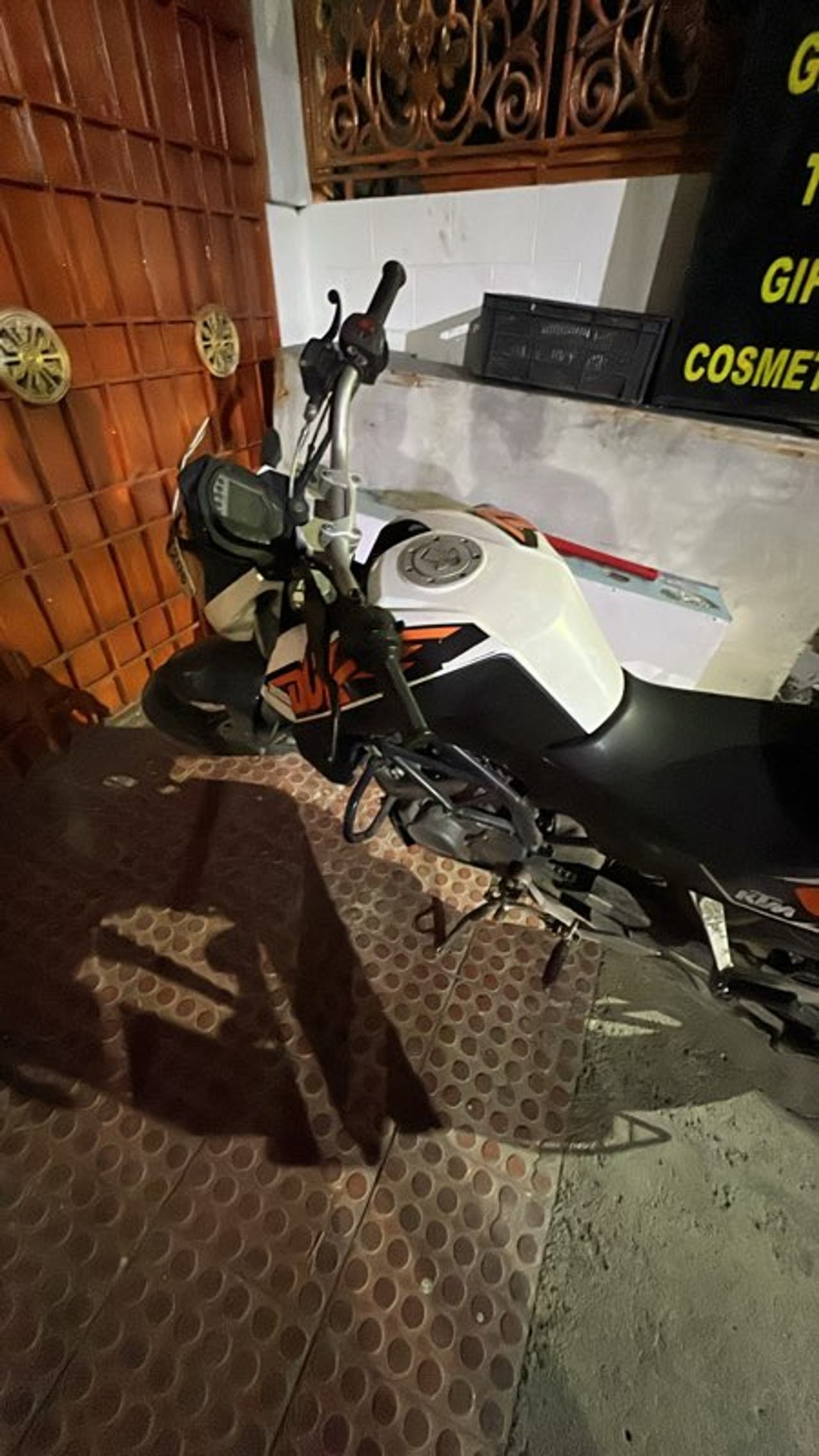 KTM Duke 200
