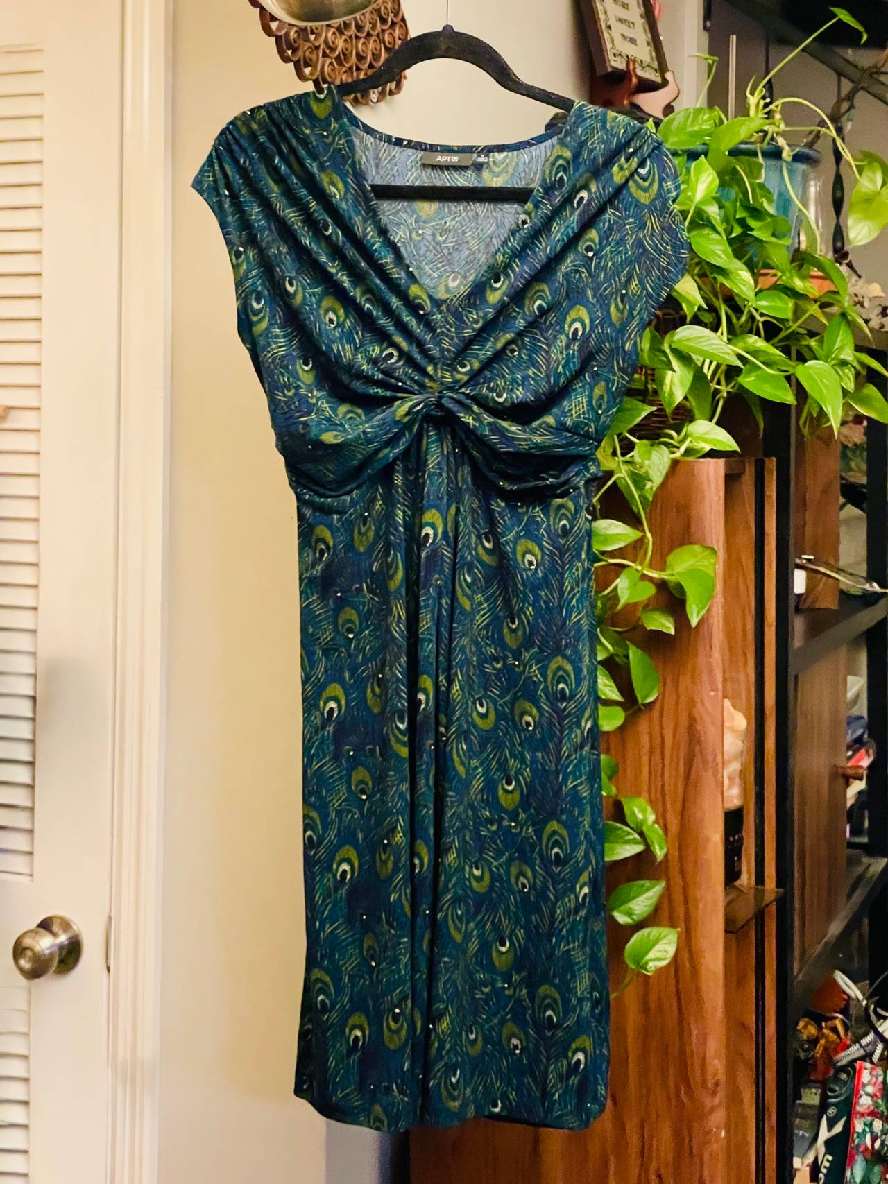 Apt. 9 Peacock Feather Print Dress (SMALL)