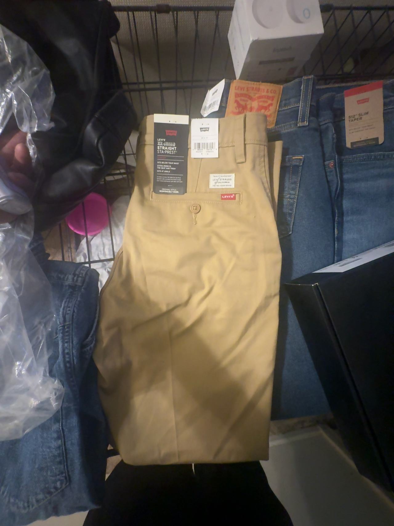 Levi's Men's Straight Chino Pants Beige