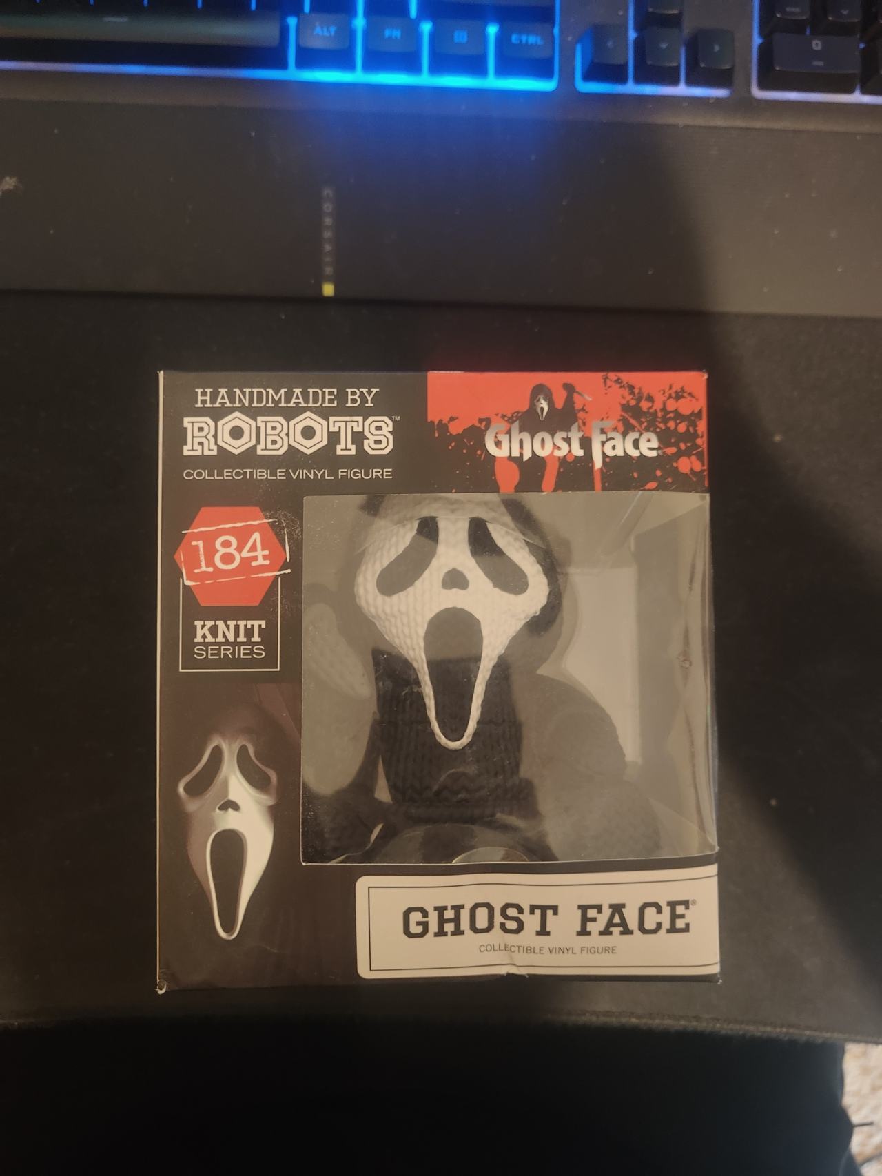 Handmade by Robots Ghost Face Knit Series Vinyl Figure #184