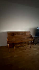 Upright Piano - Image 2