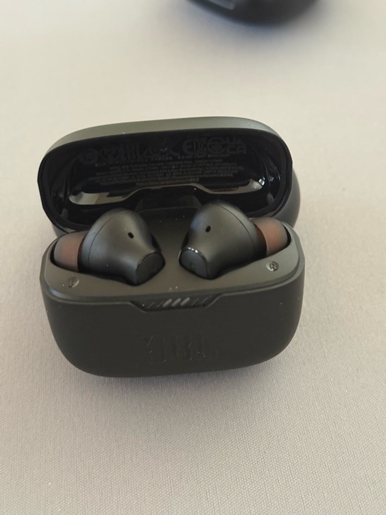 JBL Tune 235NC True Wireless Noise Cancelling Earbuds Black