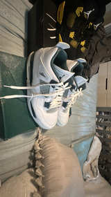 Air Jordan 4 Retro Oxidized Green - Image 3