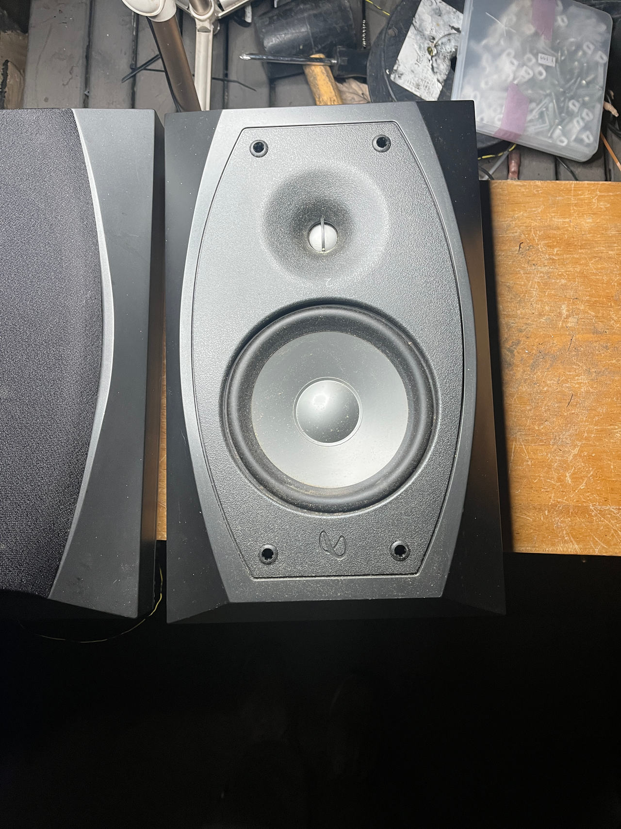 Infinity Primus 150 Bookshelf Speaker