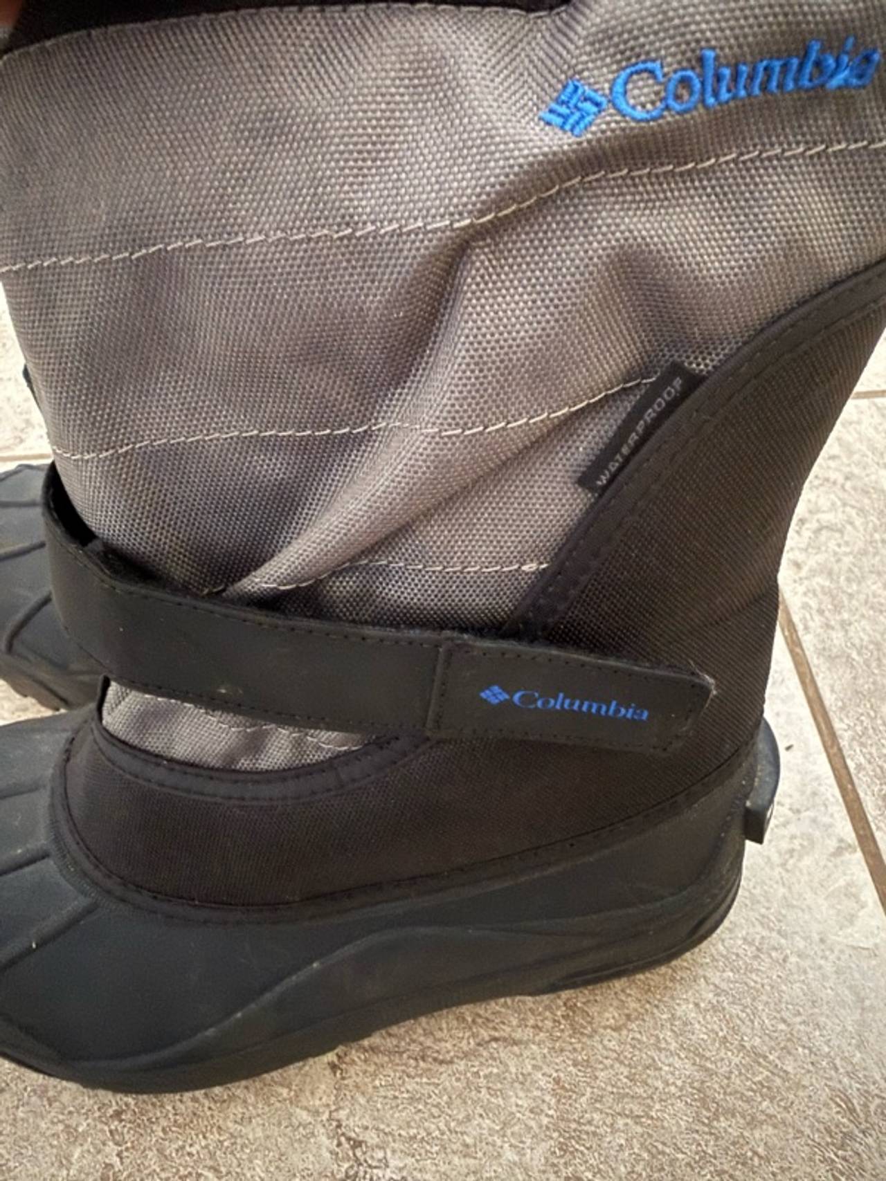 Columbia Powderbug Plus II Kids Snow Boots Black/Gray