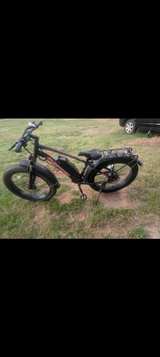 FUNHANG 26" Fat Tire Electric Bike - Image 2