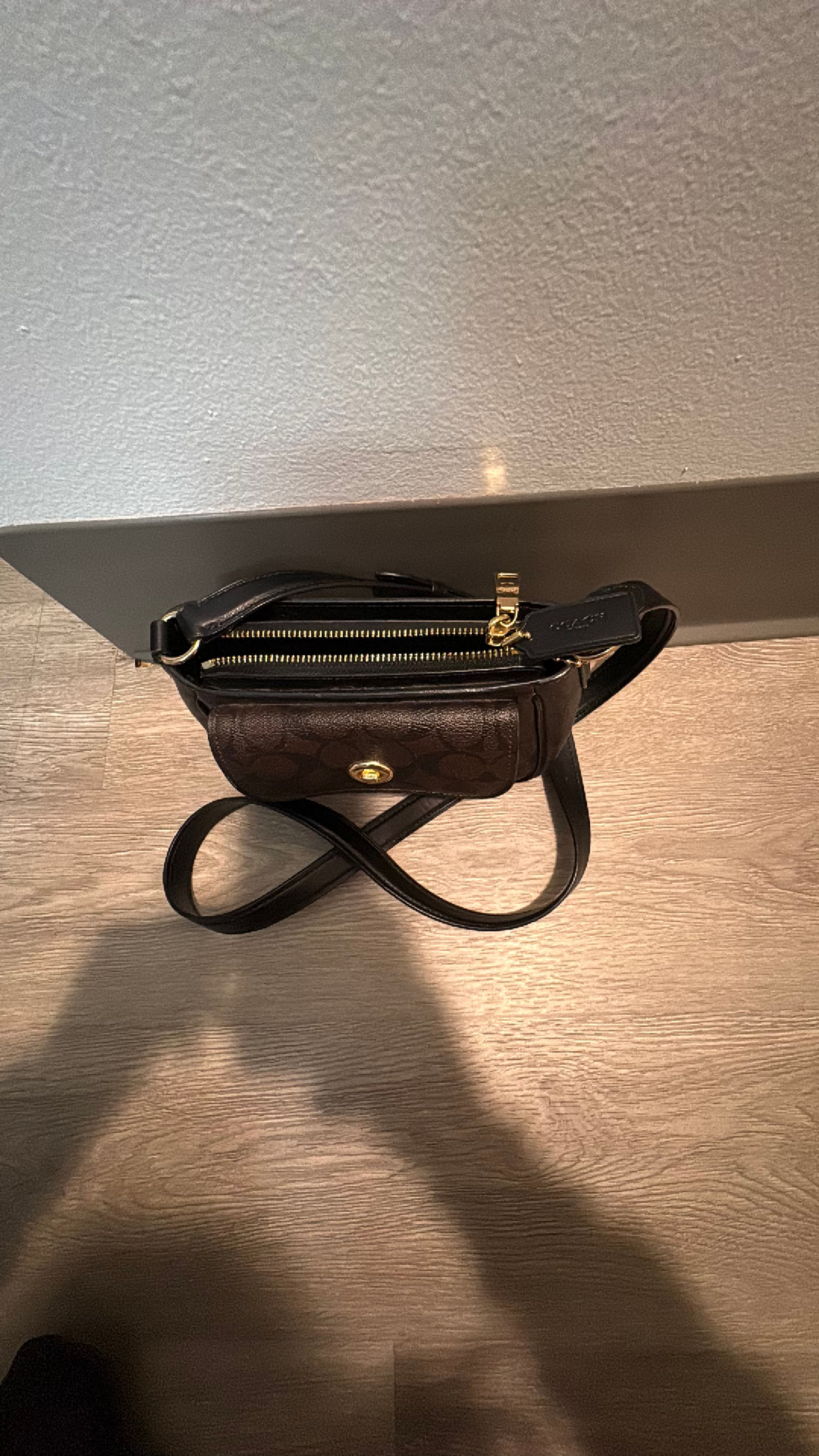 Coach Signature Purse  - Image 2