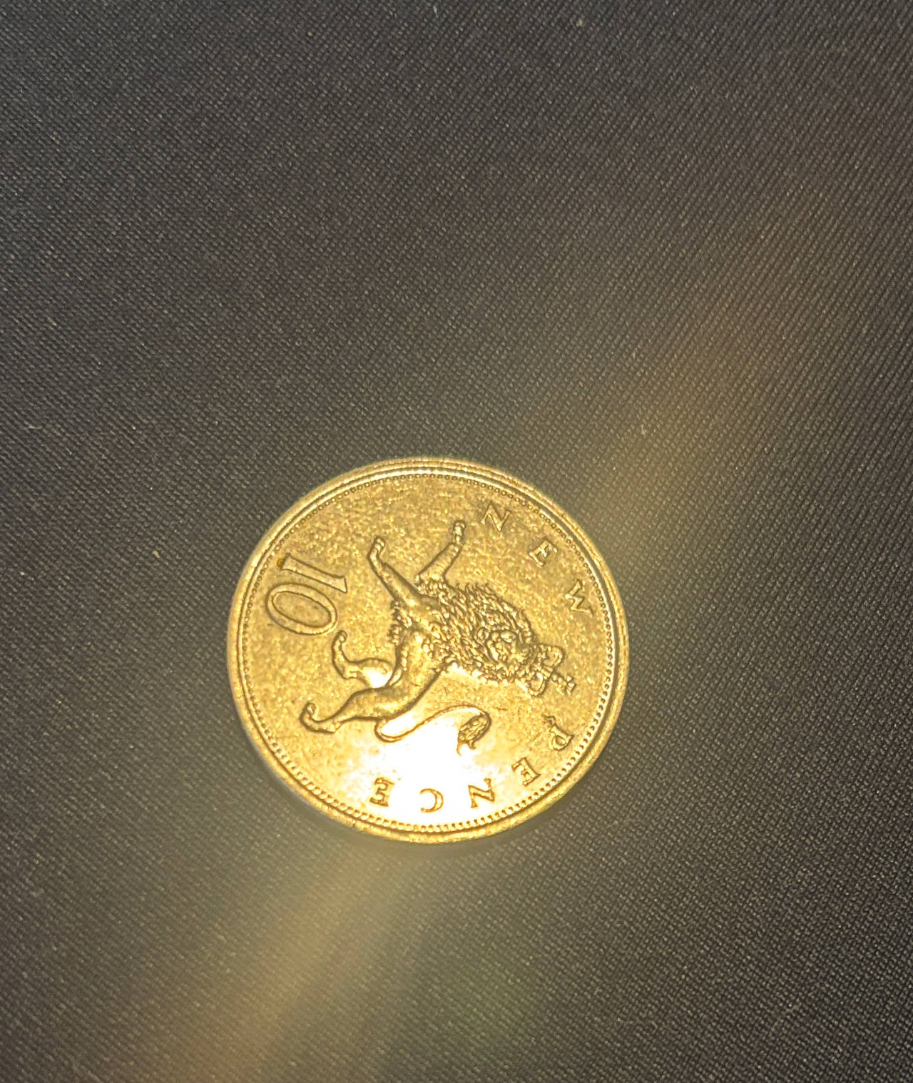 United Kingdom 10 New Pence Coin