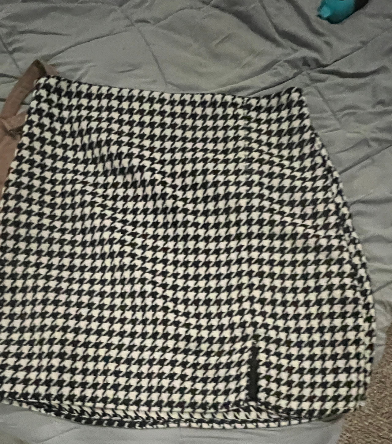 Old navy Houndstooth Mini Skirt with Side Slit