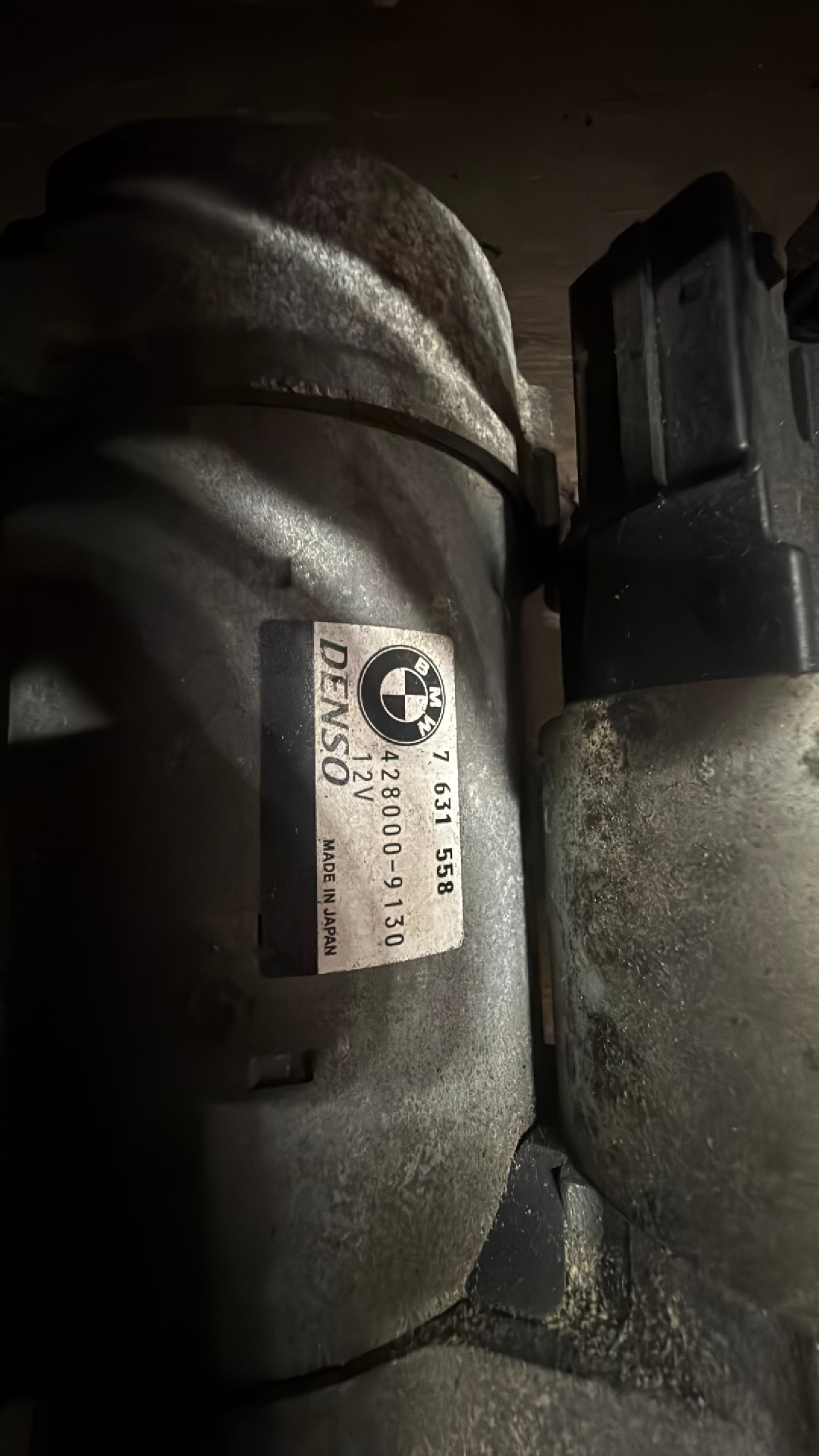 BMW Engine Starter Motor OEM 7631558 - Image 3