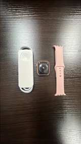 Apple Watch Series 5 40mm Gold Aluminum Case with Pink Sand Sport Band - Image 3