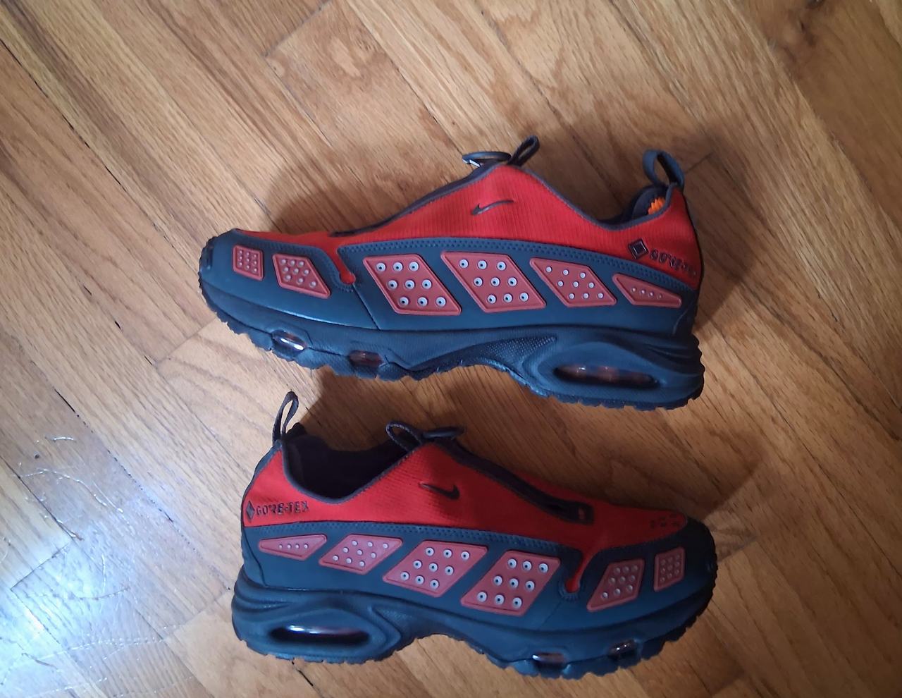 Nike Air Max Sunder GORE-TEX Red Black
