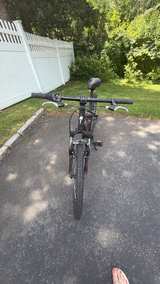 Specialized Hotrock 24 Kids' Mountain Bike - Image 2