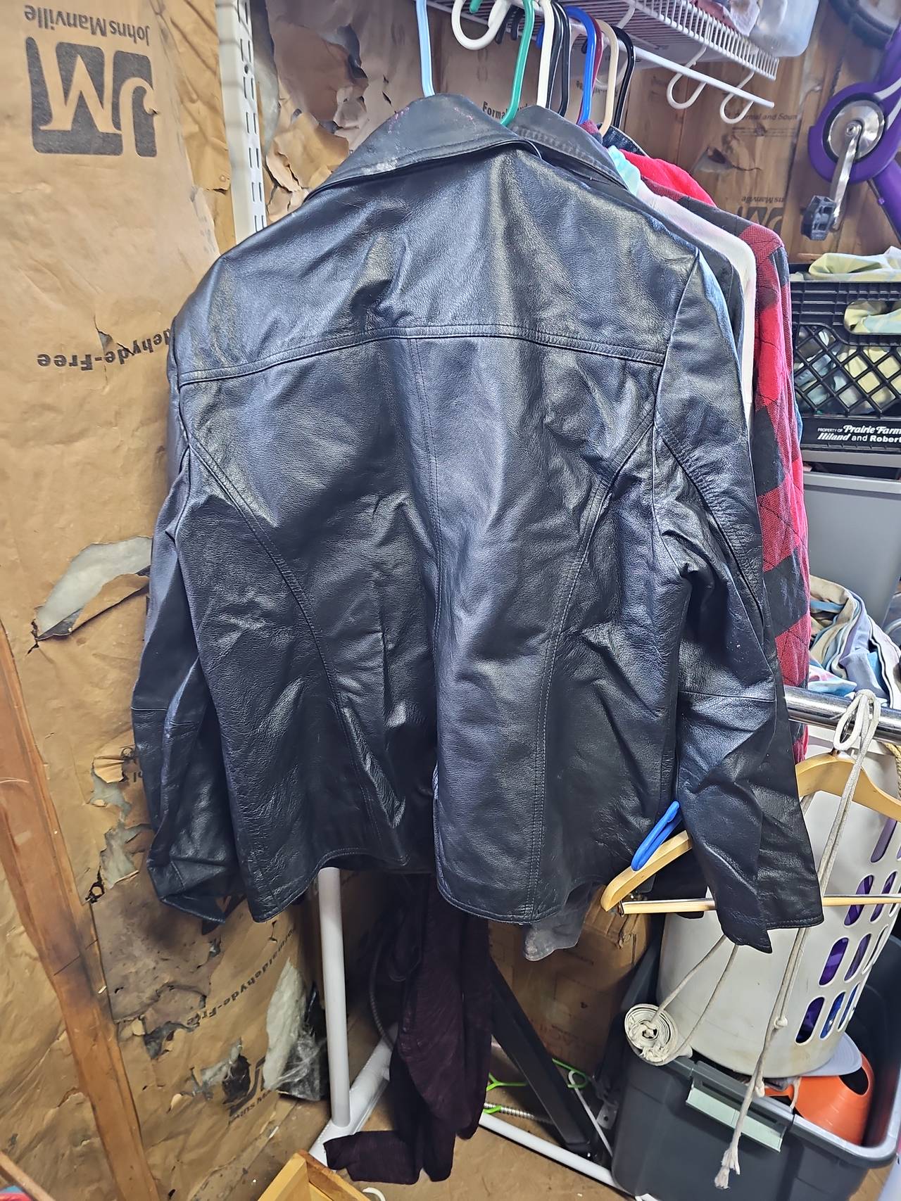 East 5th Women's Black Leather Blazer
