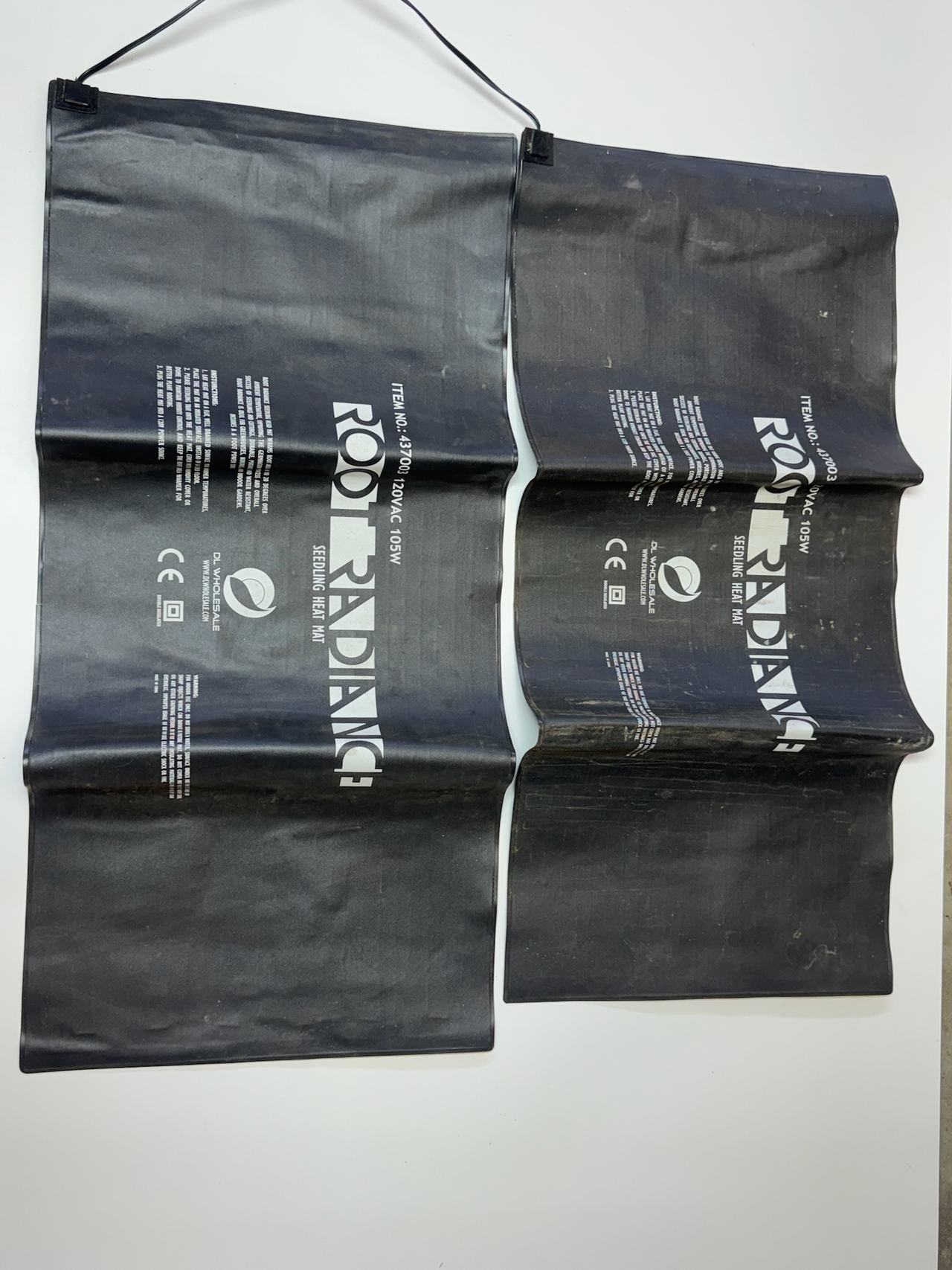 Root Radiance Seedling Heat Mat 105W 437003