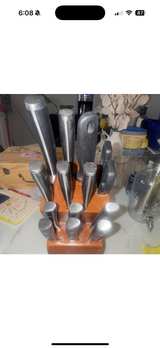 Chicago Cutlery Insignia 13-Piece Knife Block Set - Image 4