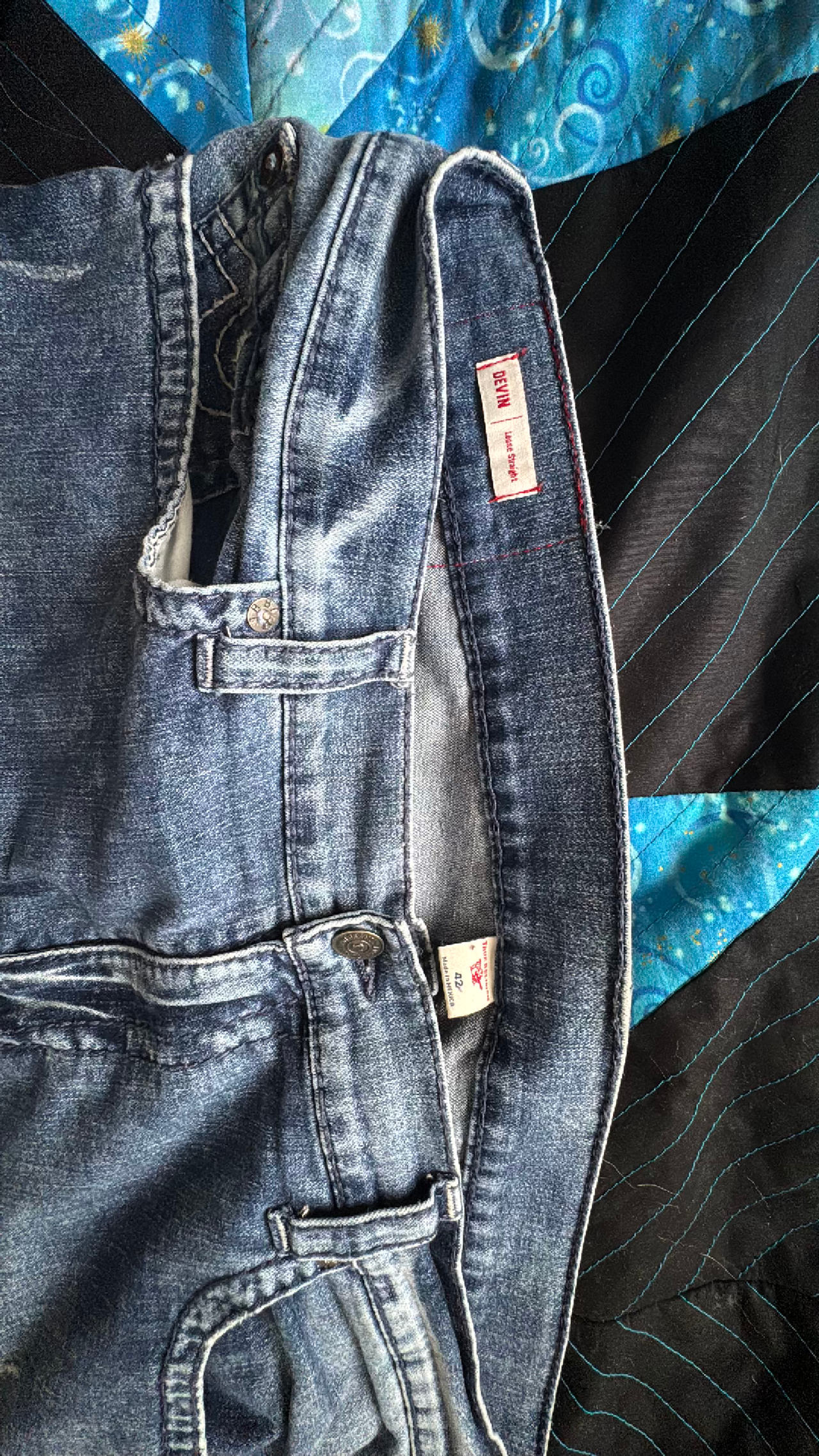 True Religion Devin Jeans Size 32