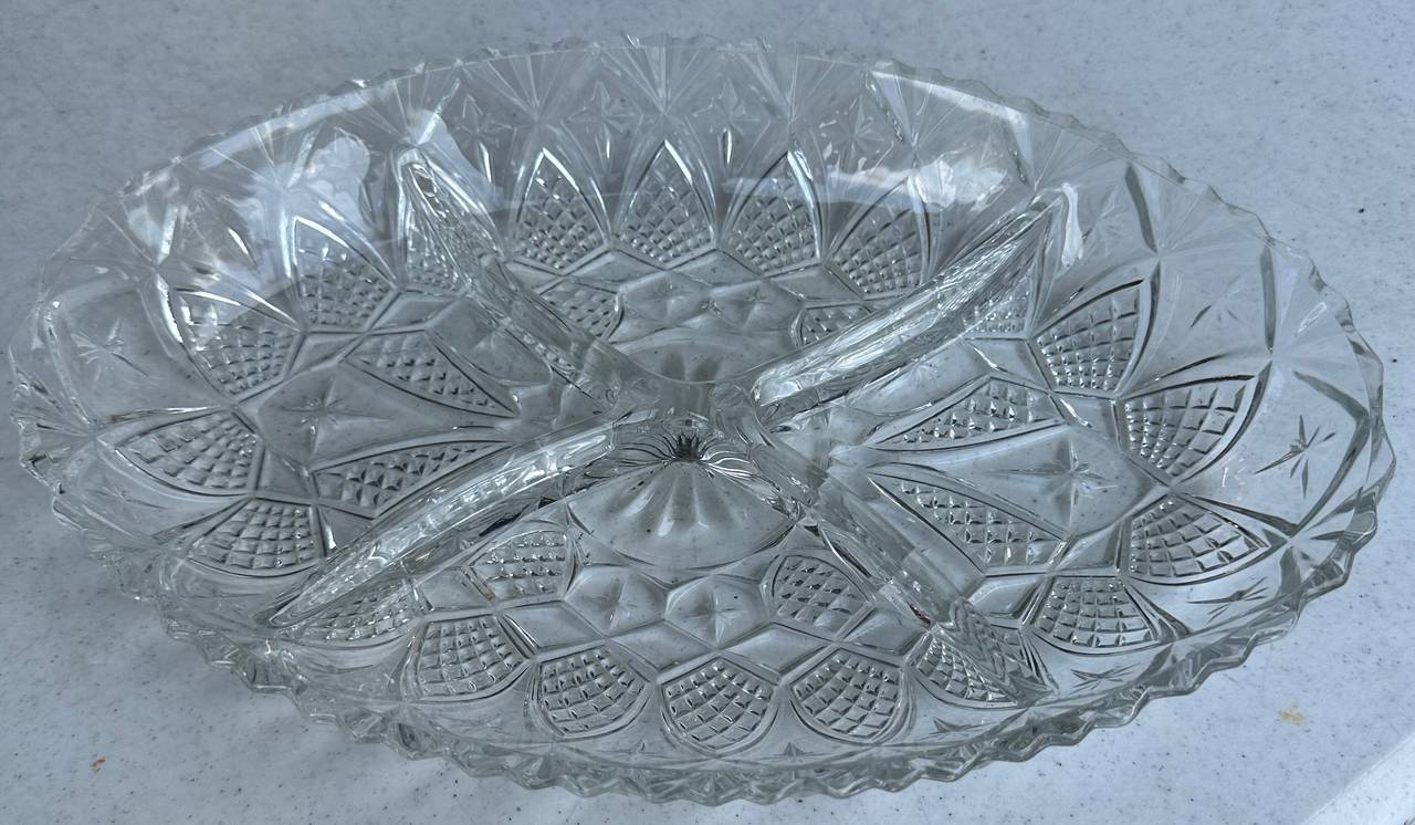 Vintage French Veropa MOLDAVIA 4-part Divided Appetizer Glass Tray Diamond Star
