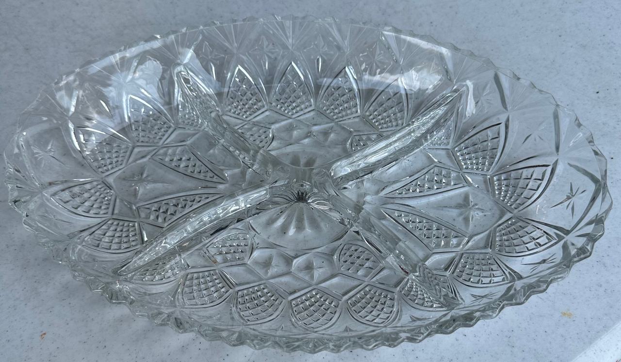 Vintage French Veropa MOLDAVIA 4-part Divided Appetizer Glass Tray Diamond Star