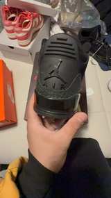 Air Jordan 3 Retro Black Cat - Image 3
