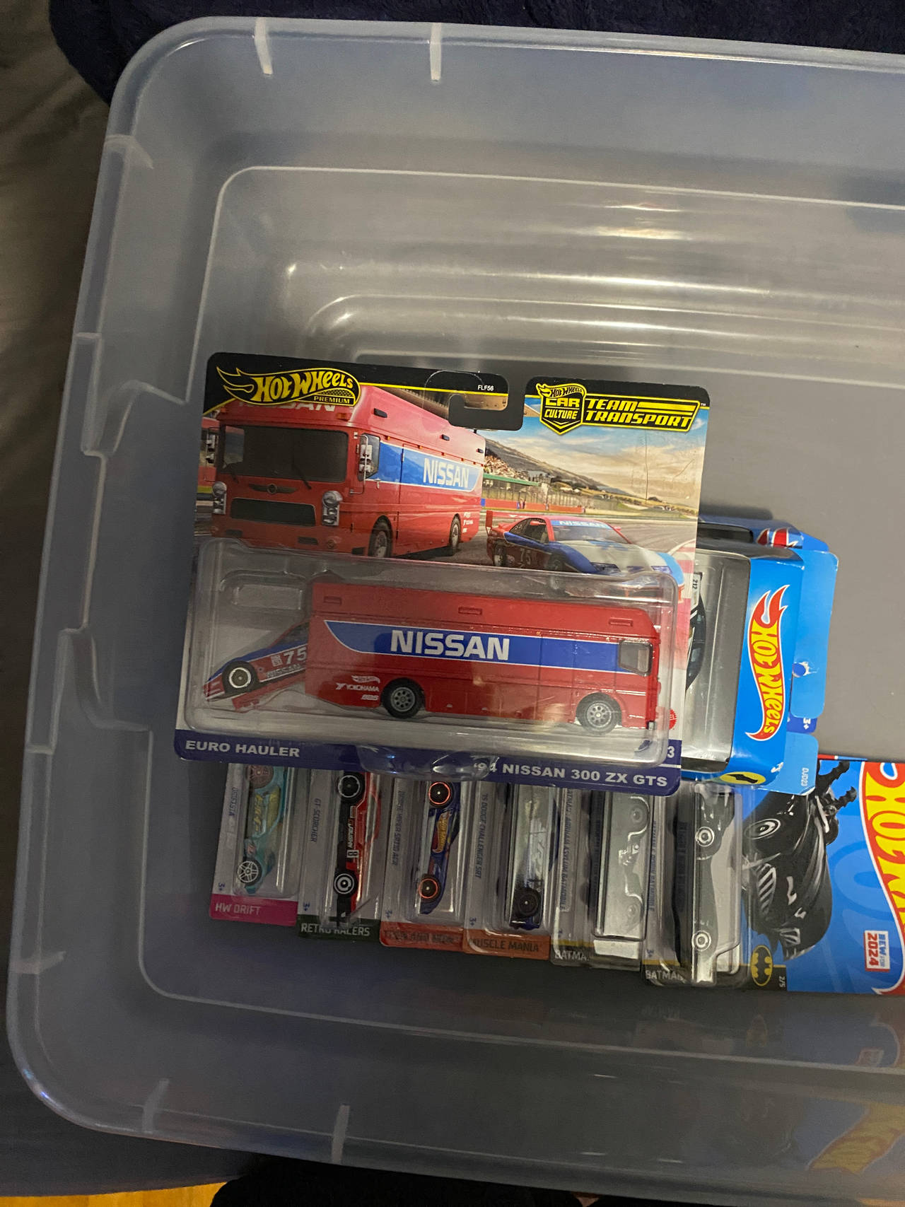 Hot Wheels Car Culture Team Transport Euro Hauler & Nissan 300ZX GTS