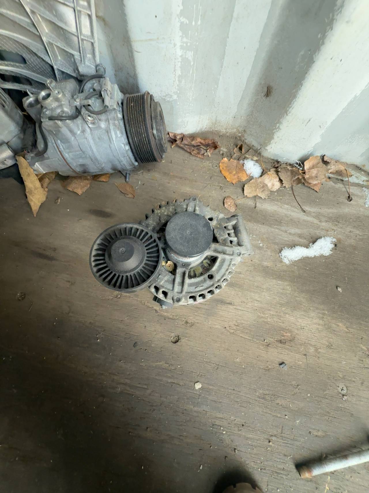 2010 BMW 328i Alternator