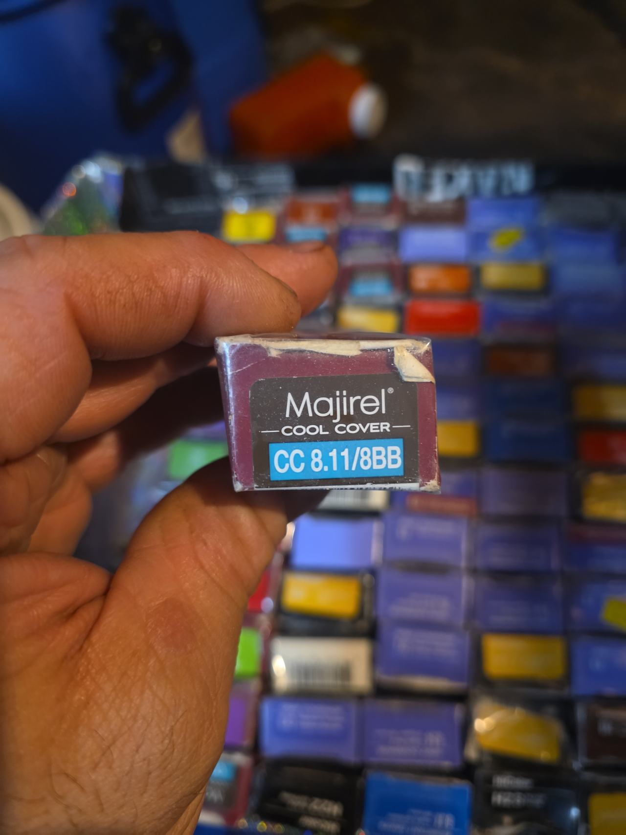 L'Oréal Professionnel Majirel Cool Cover 8.11/8BB
