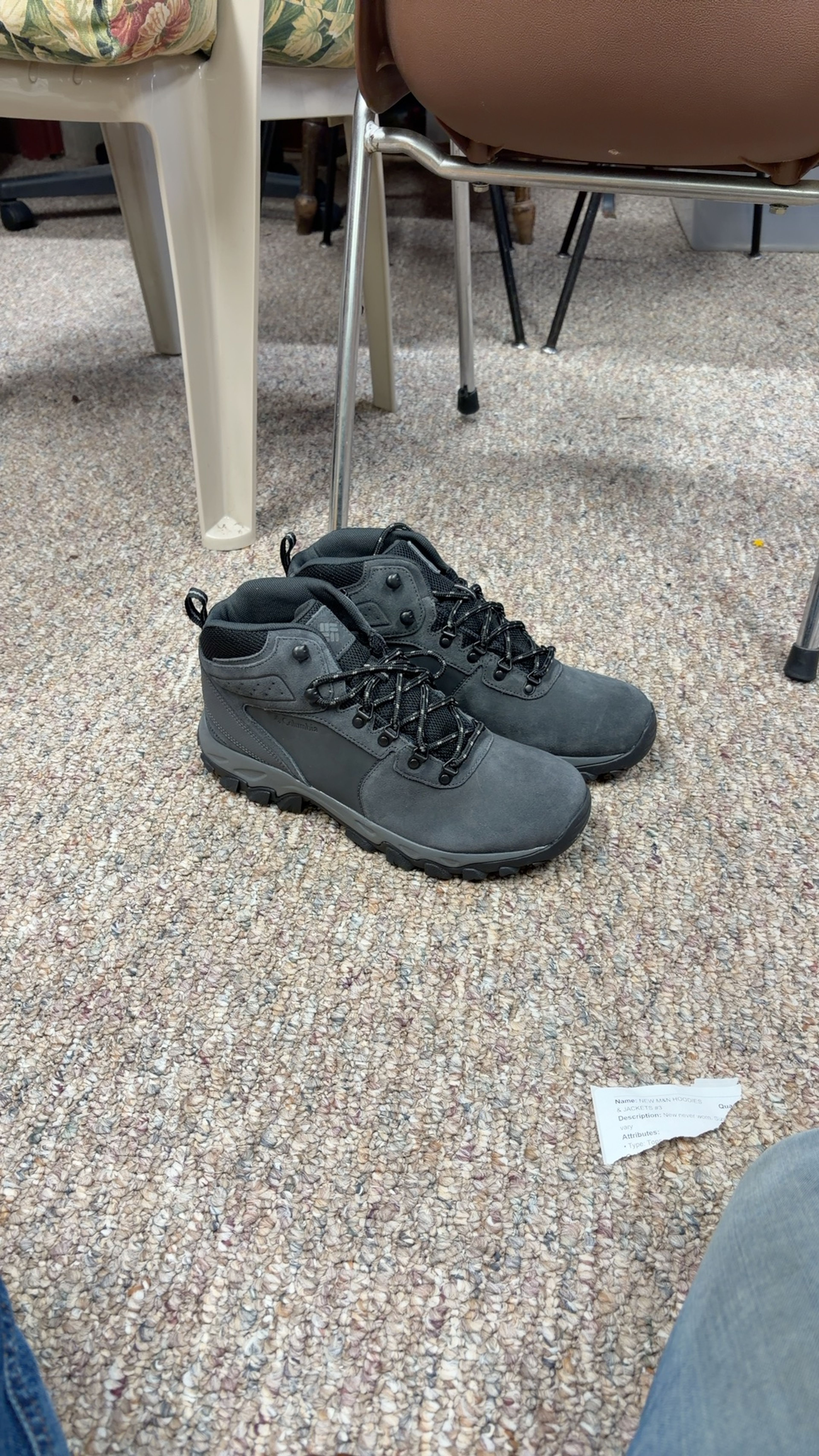 Columbia Newton Ridge Plus II Suede Waterproof Boot - Black