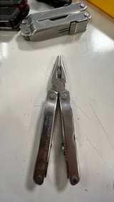 Leatherman Super Tool 200 Multitool - Image 2