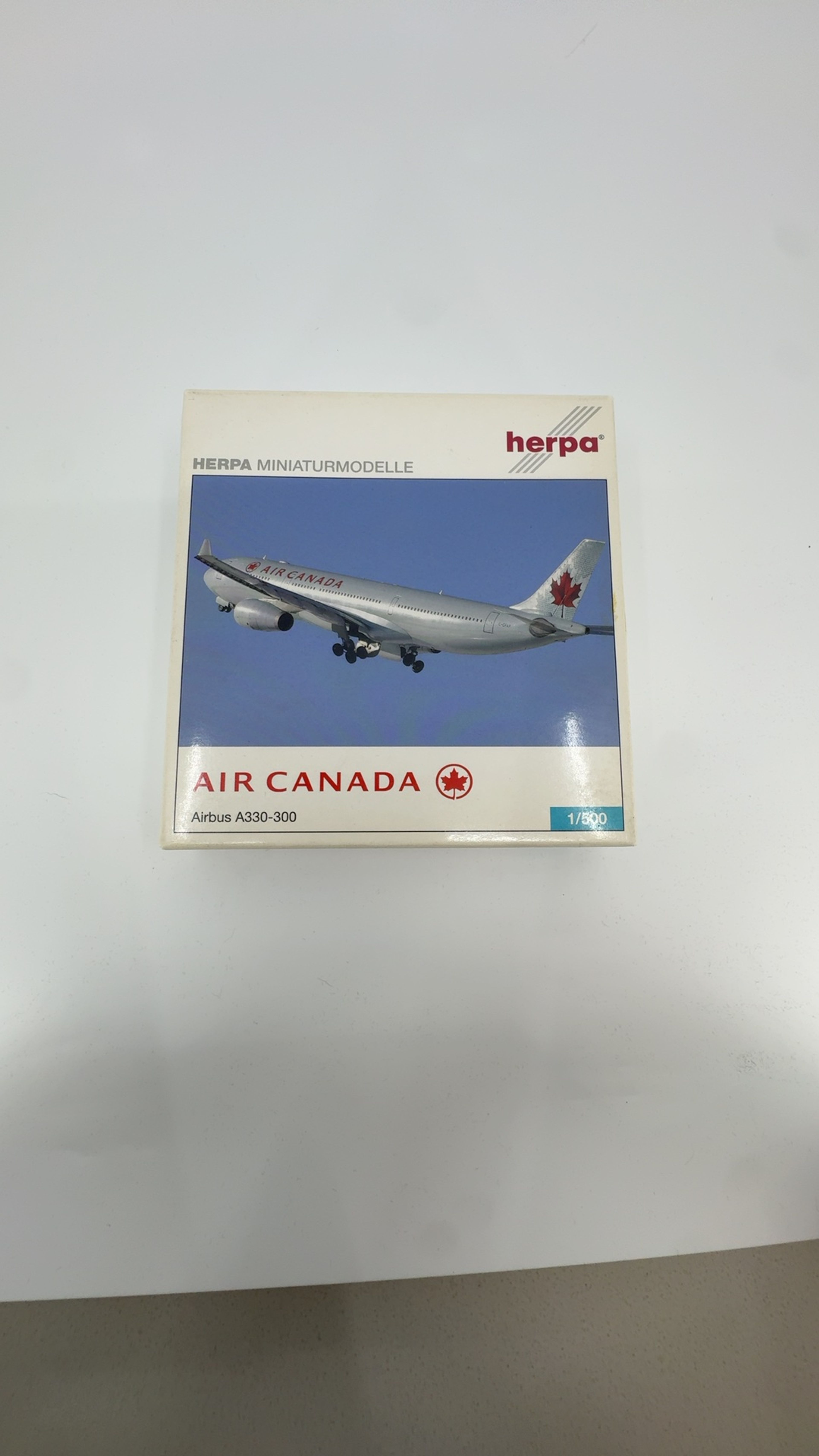 Aeroclassics Air Canada Airbus A330-300 Diecast Model 1:400