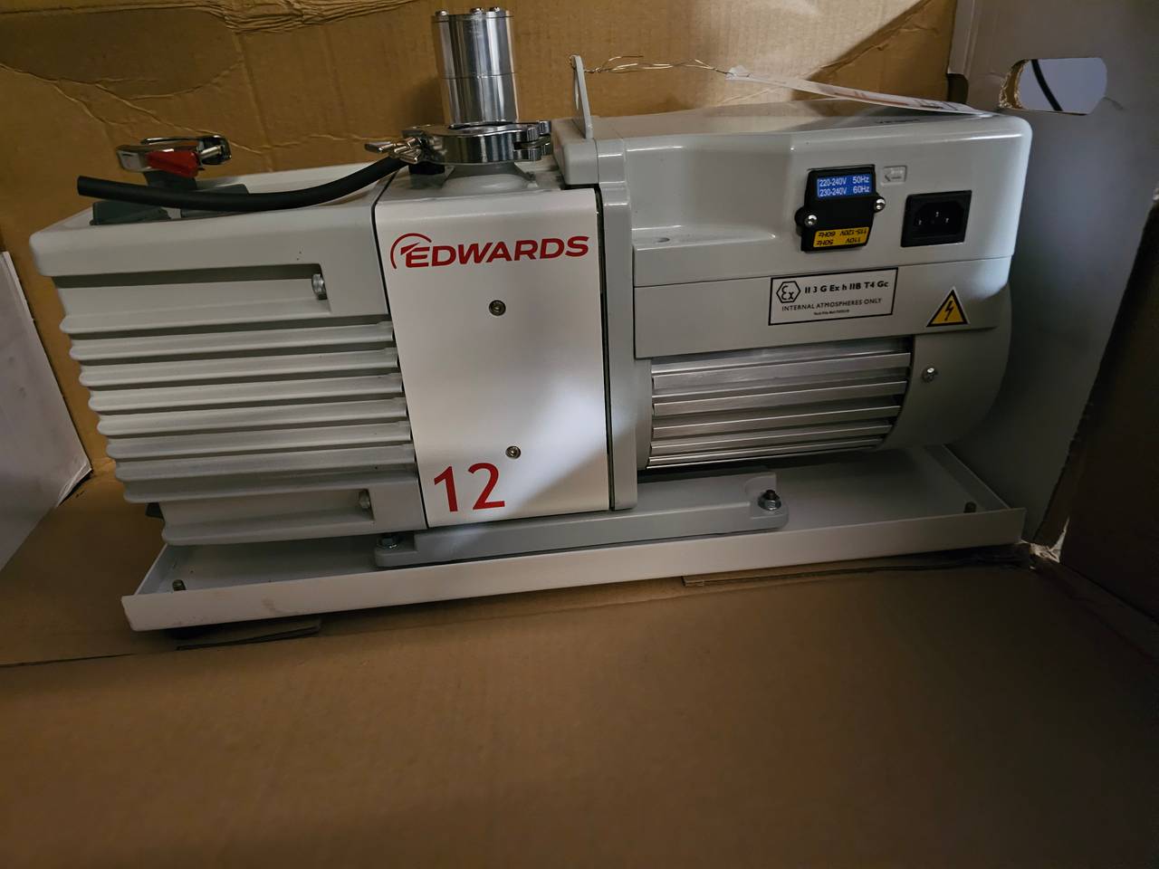 Edwards RV12 Rotary Vane Vacuum Pump