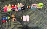 Hape All Season Dollhouse - Image 7