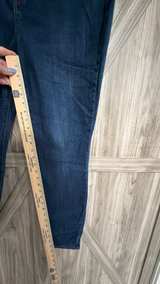 NYDJ Ami Skinny Jeans in Dark Wash Denim size 14 - Image 4