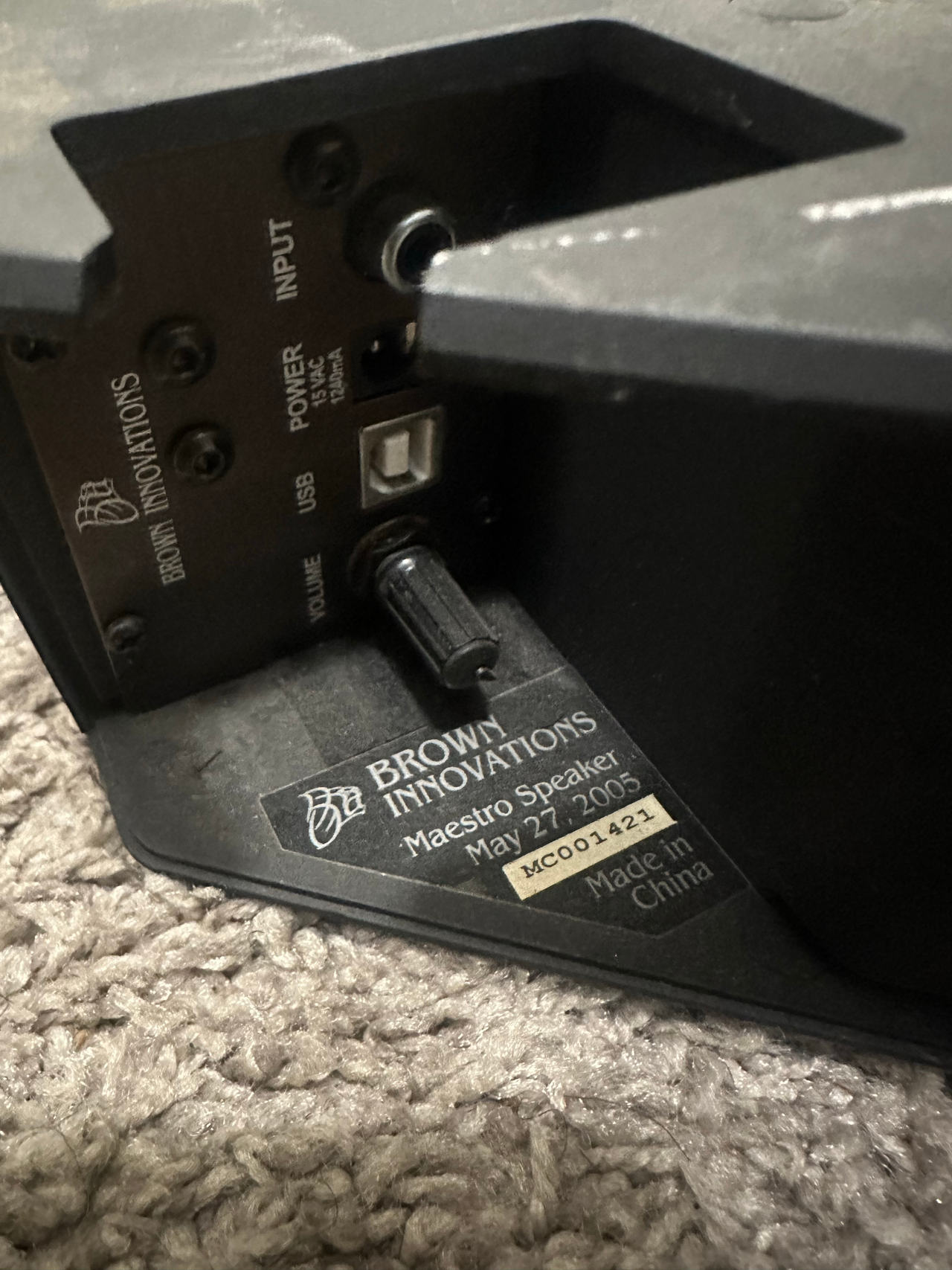 Brown Innovations Maestro Speaker