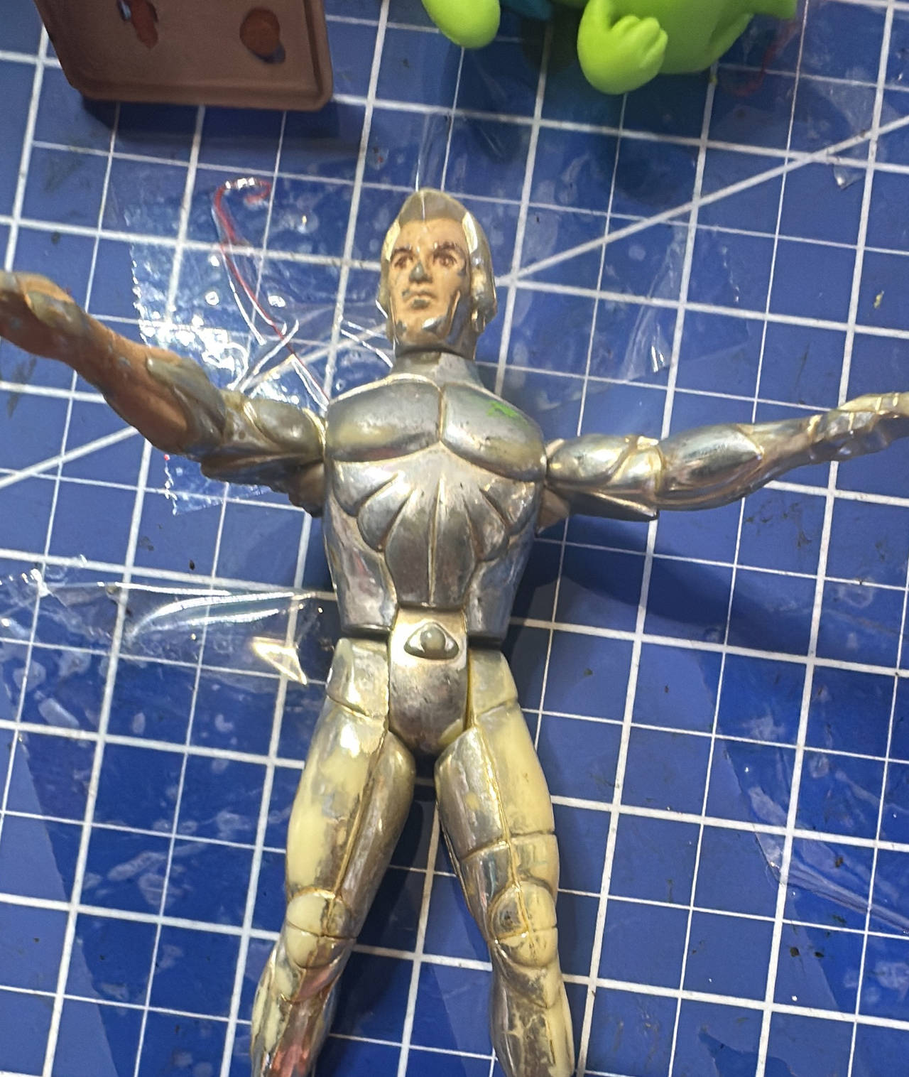 SilverHawks Quicksilver Action Figure - damaged.