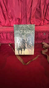 The Lord of the Rings: Three-Volume Edition (Movie Tie-In) - Image 3