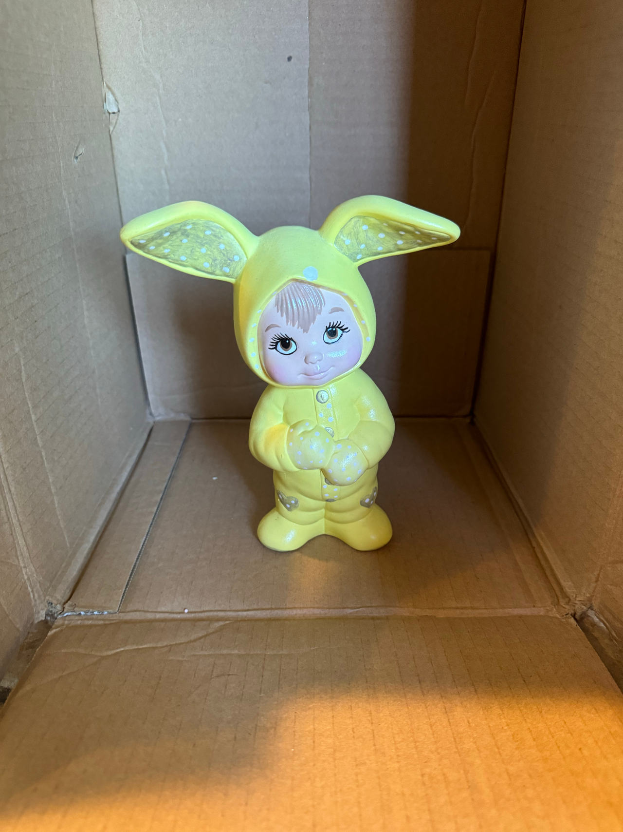 Lefton Easter Bunny Figurine