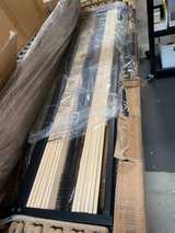 Zinus Suzanne Bamboo and Metal Platform Bed Frame with Footboard - Image 2