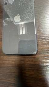 Apple iPhone 11 64GB Black - Cracked Screen/Back - Functional - Image 3