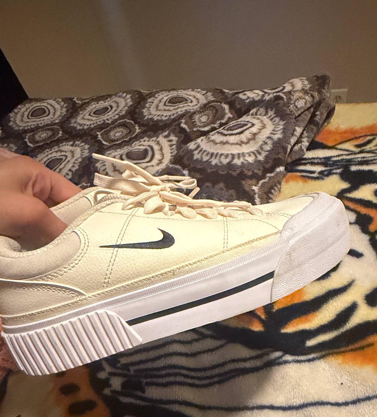 Nike Court Legacy Lift Sail Black