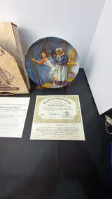 Knowles Gone With The Wind Lacing Scarlett Collector Plate - Image 3