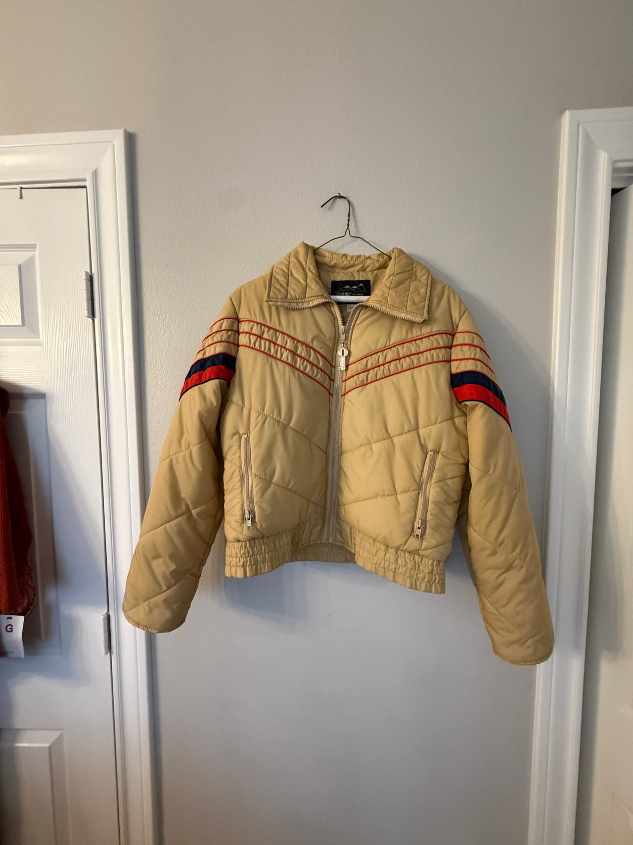 OSSI ski wear Vintage Racing Stripe Puffer Jacket