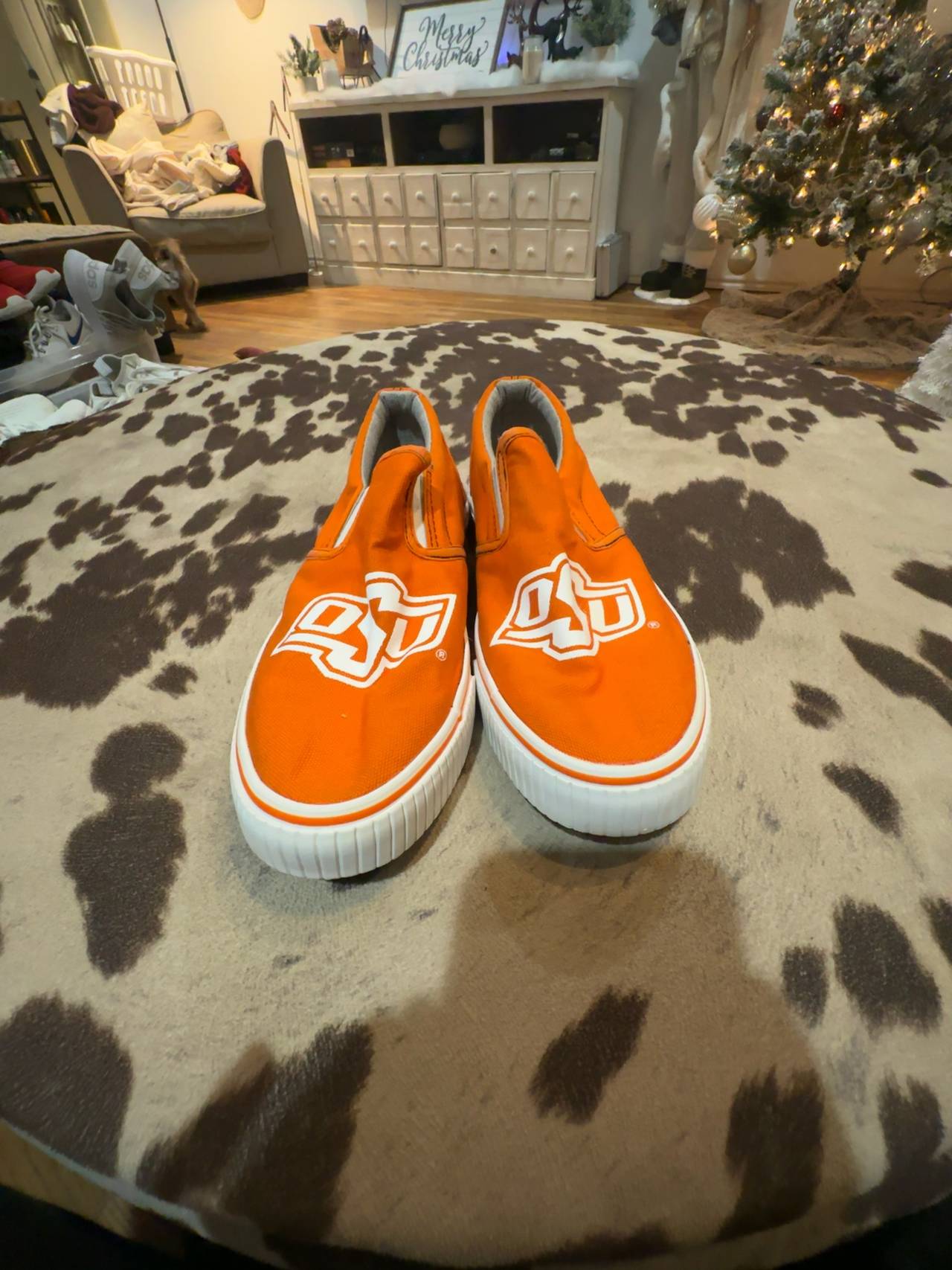 Forever Collectibles Oklahoma OSU slip on Orange Shoes Size 8 mens 