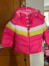 Pink Platinum Girls' Chevron Hooded Puffer Jacket - Image 3