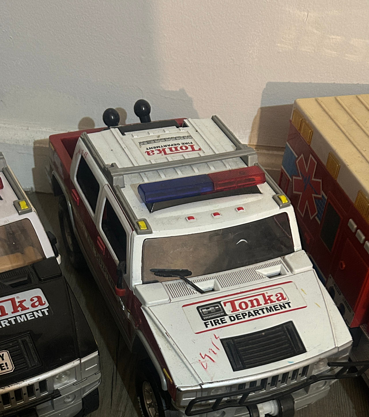 Tonka Hummer H2 SUT Fire Department Truck
