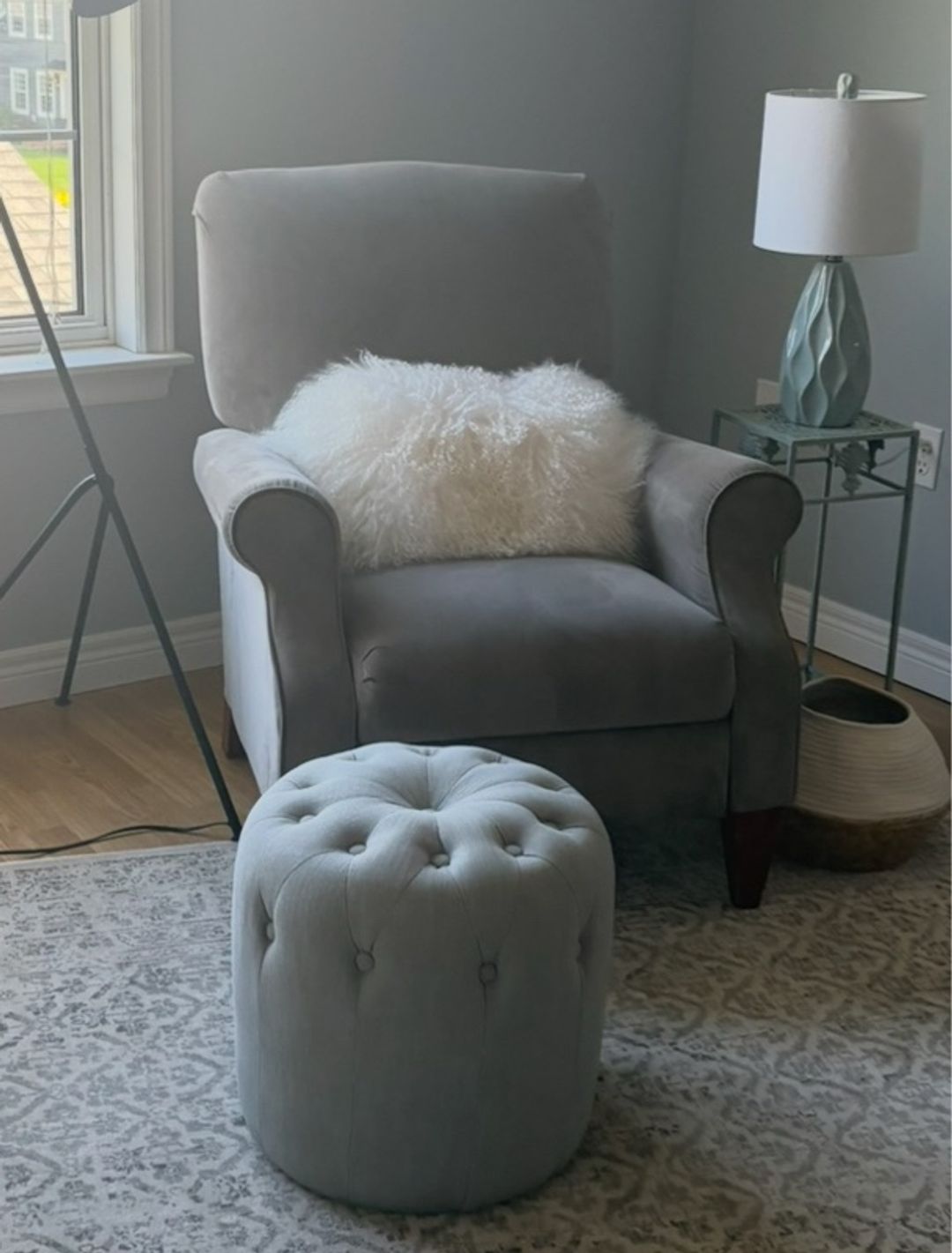 Turquoise Tufted Stool