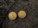 Vintage Avon gold-tone beaded dome clip-on earrings w/ AB rhinestones - Image 4
