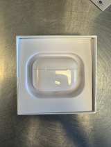 Apple AirPods Pro - Image 3