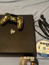 PlayStation 4 Pro 1tb + the last of us part ll - Image 2